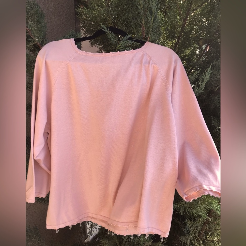 NWOT Women plus size Silk Long Sleeve Top. Size 20. Boat neckline. 3/4 Sleeve